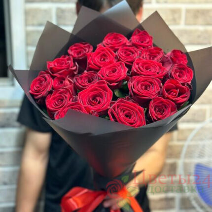 Букет из 19 роз