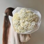 Букет из 11 белых гортензий
