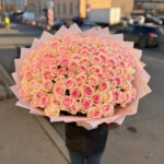 Букет  из 99 роз