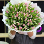 Букет из 101 тюльпанов