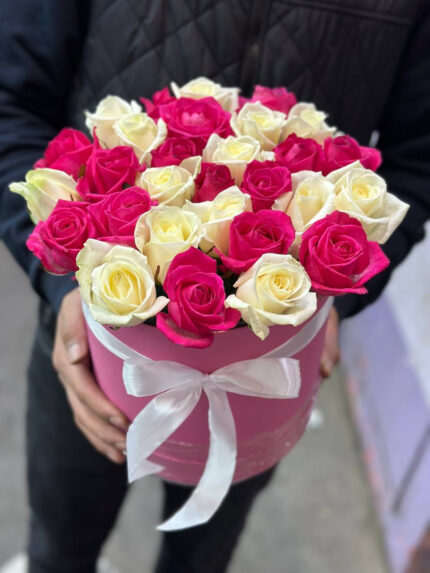 29 роз в коробке
